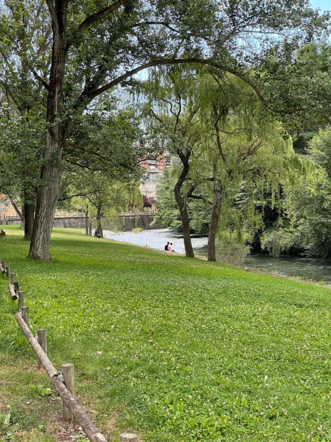 Apartamento Con Encanto El Pont de Suert Luaran gambar